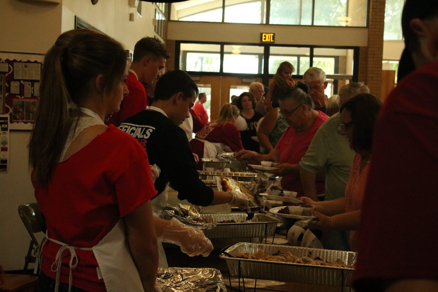 Skills USA Clubs cater at Taste of Eaton