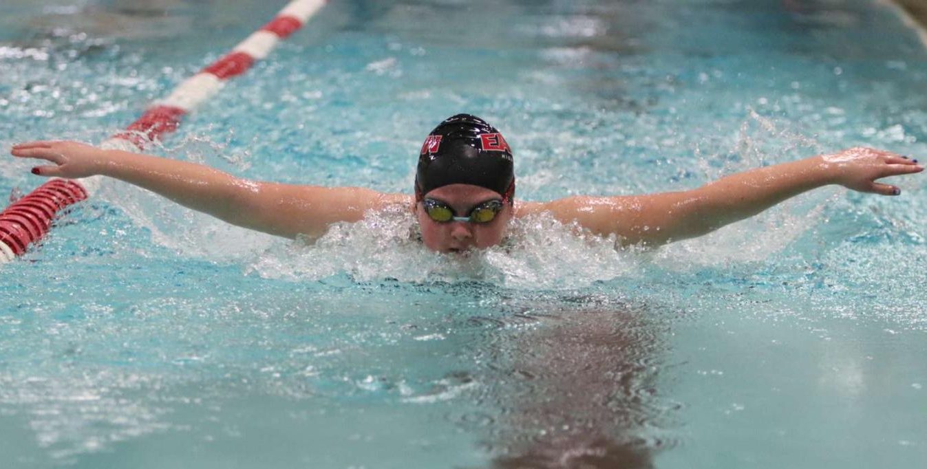Lady Reds crush Skyline at home pool