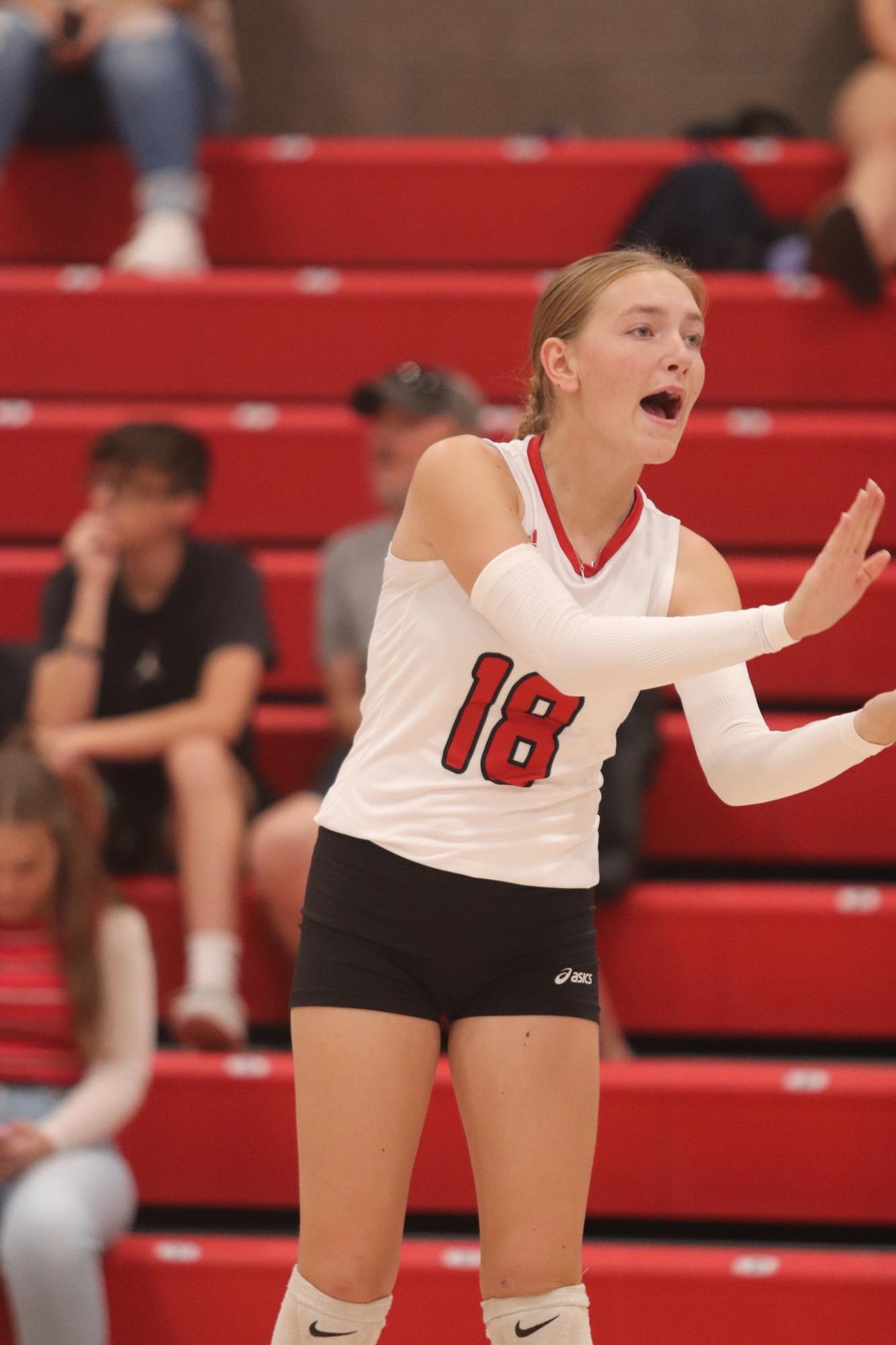 Eaton Volleyball Scrimmage Vs. Loveland