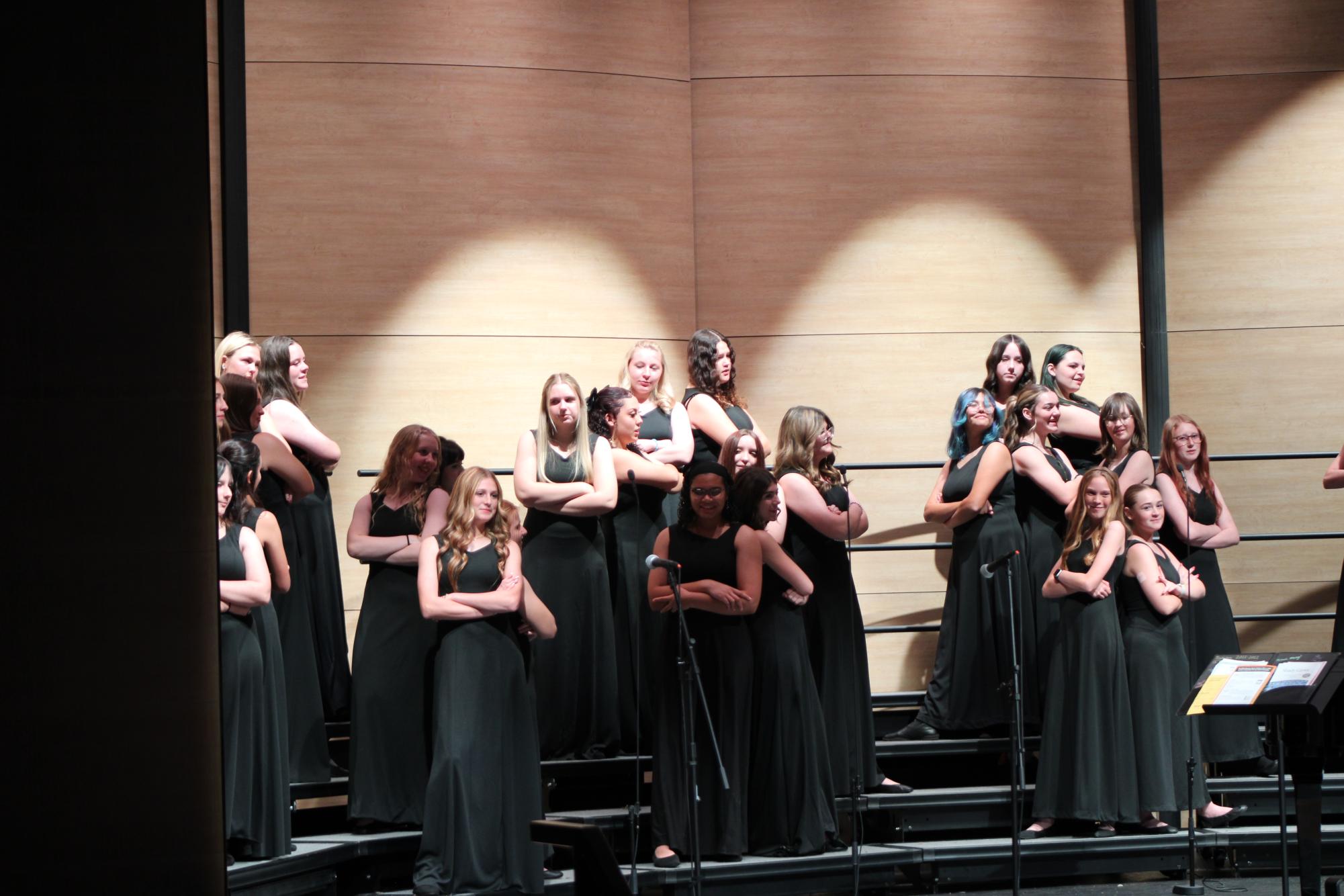 Fall choir concert riffs through the night