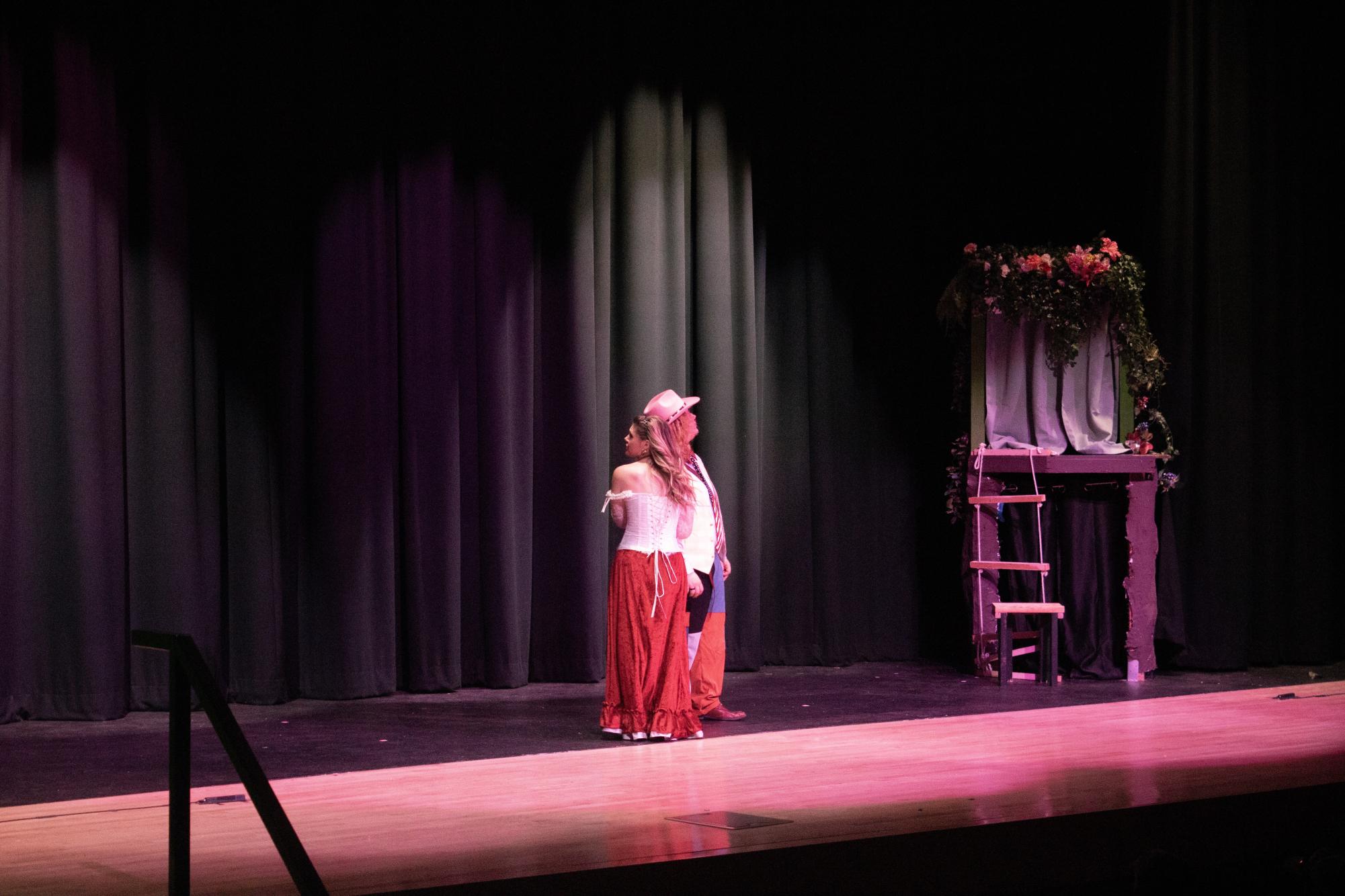 Queen of Hearts theatre production