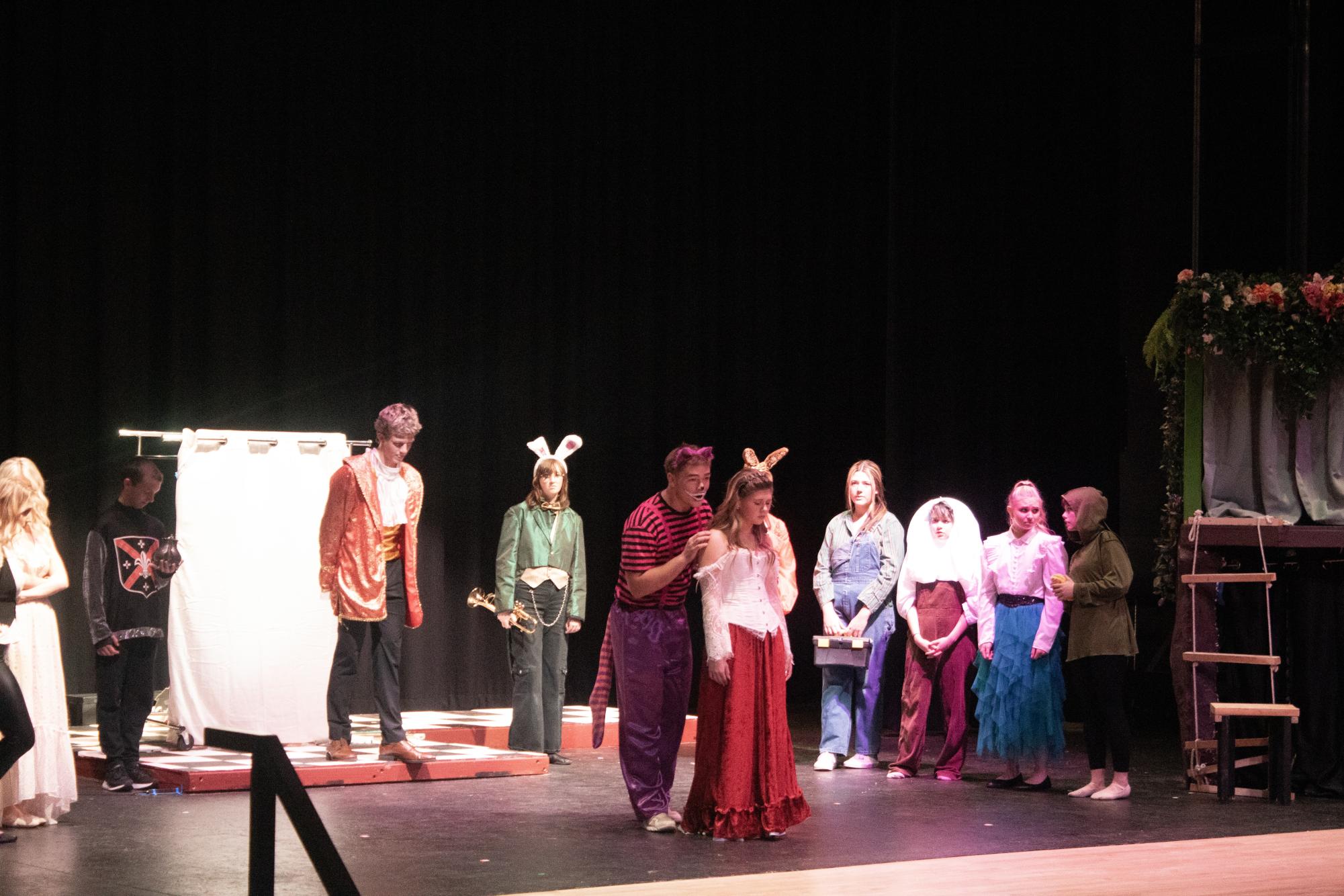 Queen of Hearts theatre production