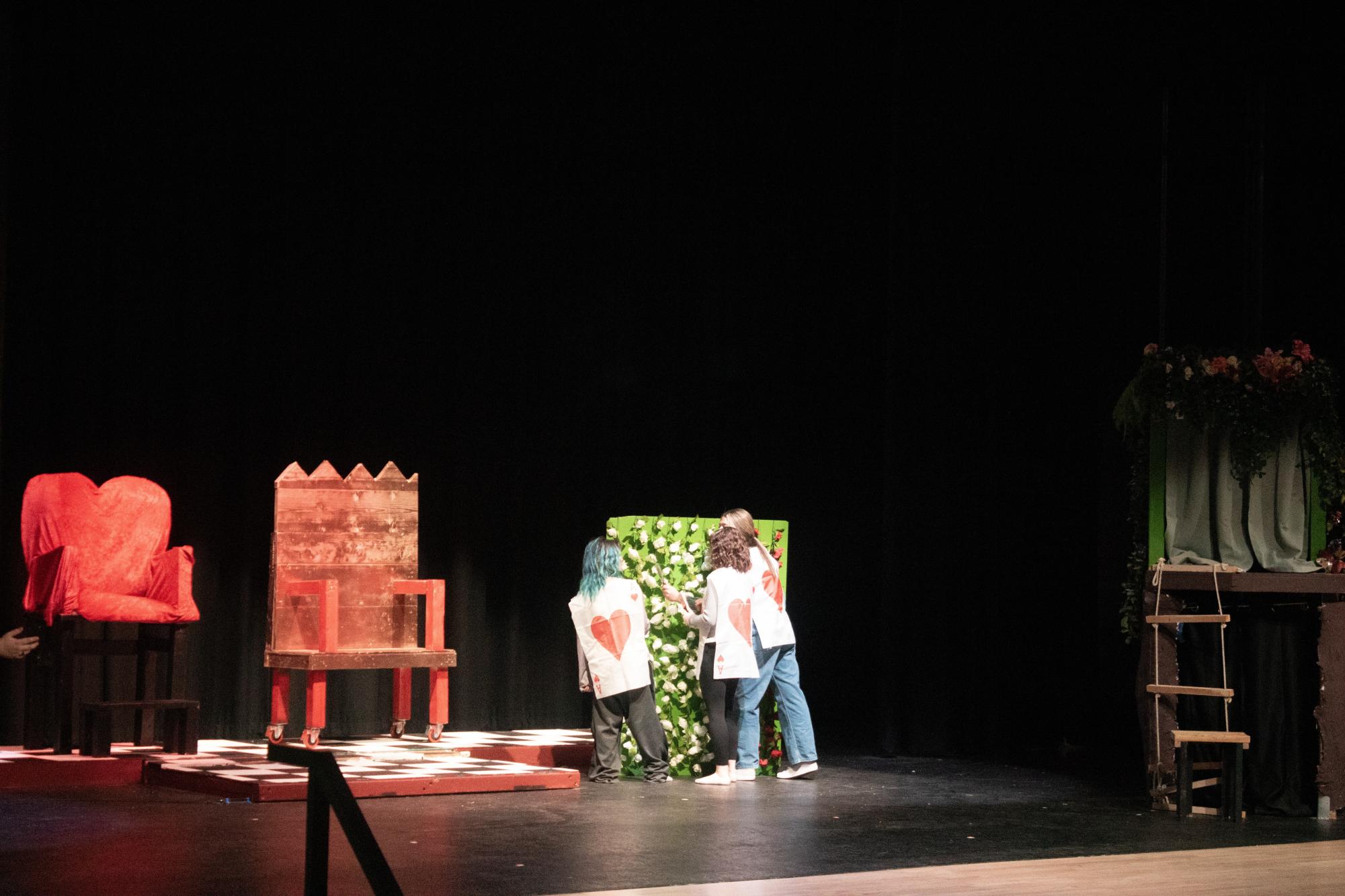 Queen of Hearts theatre production