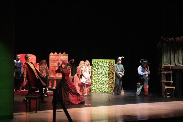 Queen of Hearts swings into action