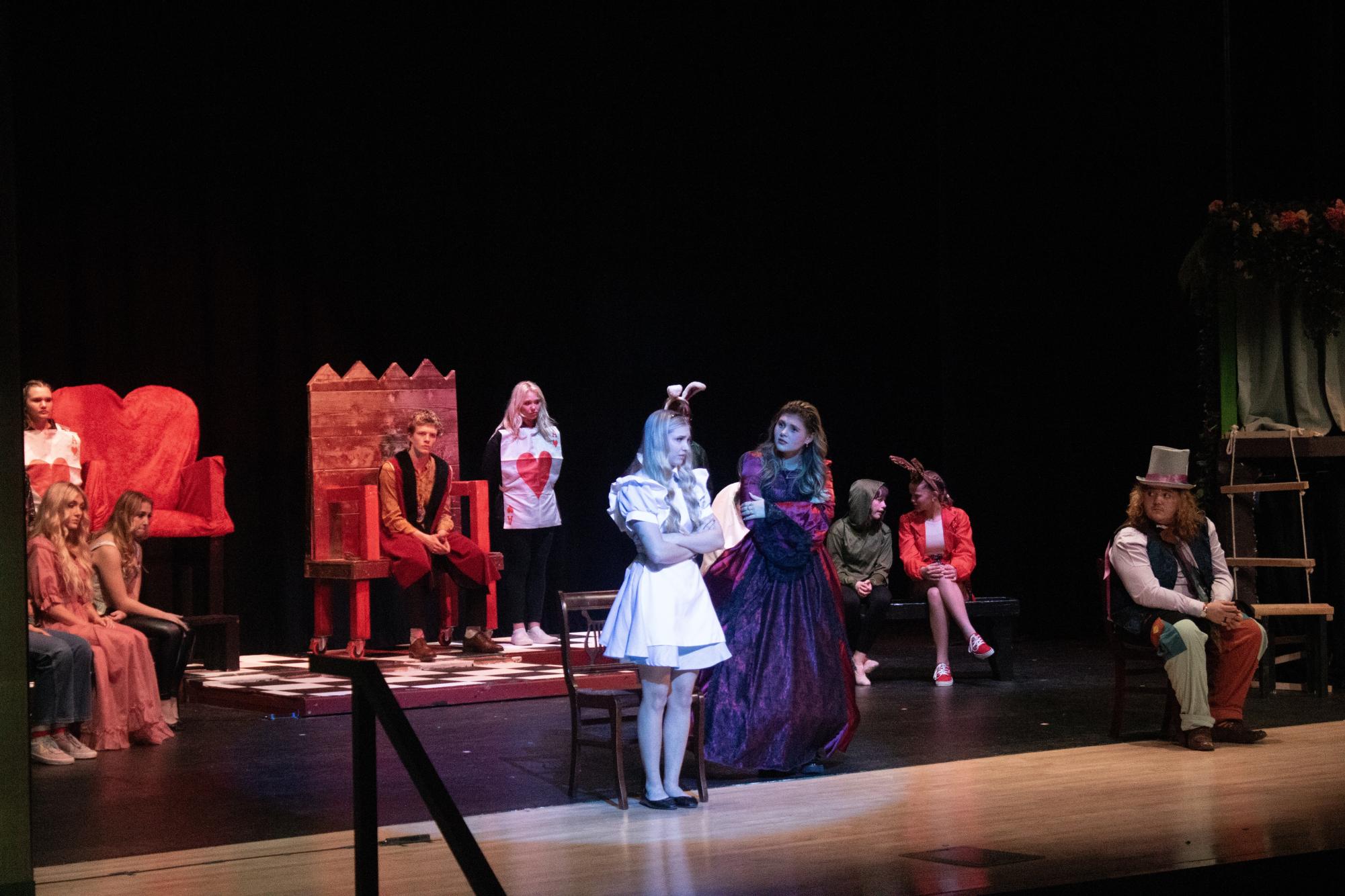 Queen of Hearts theatre production