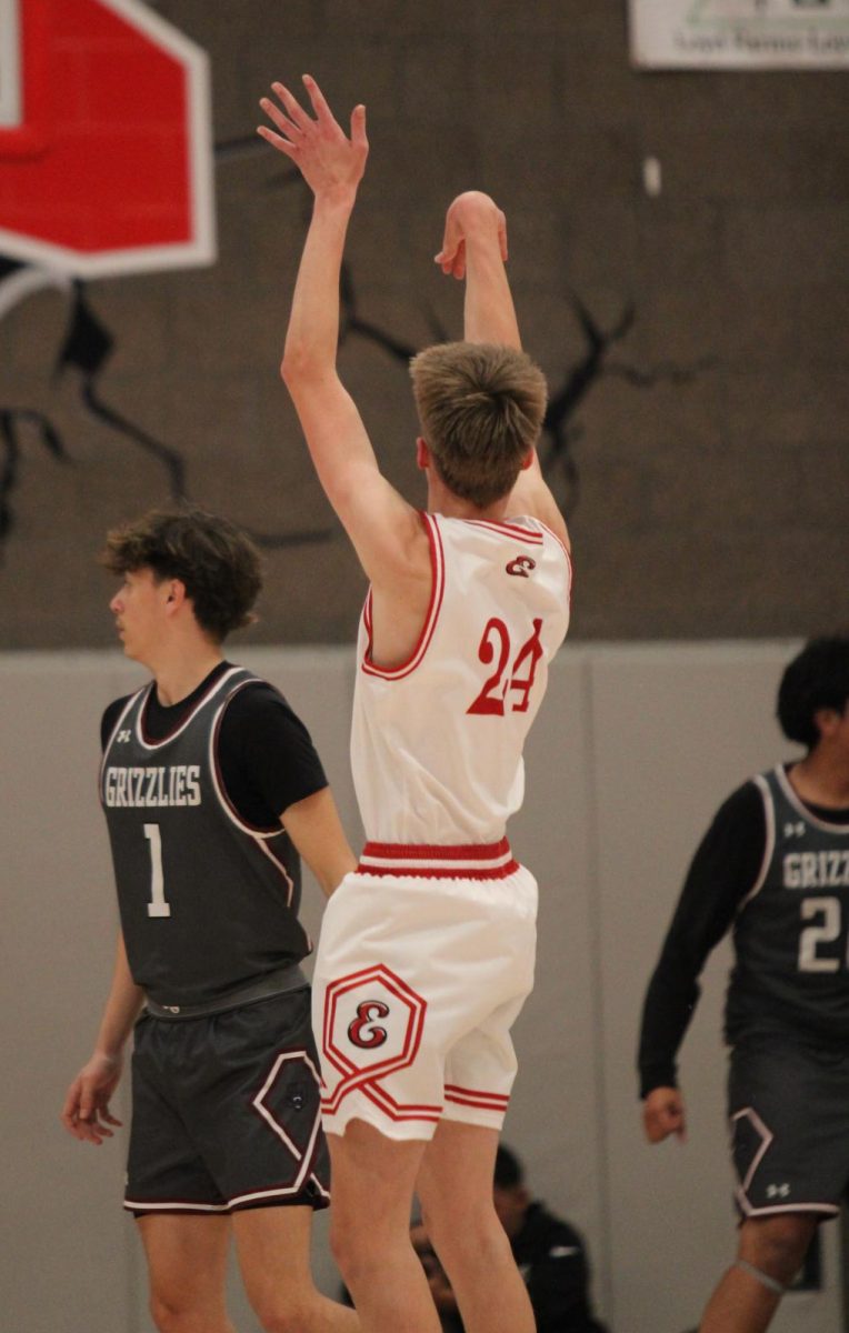 Eaton boys basketball face off against cross-town rival