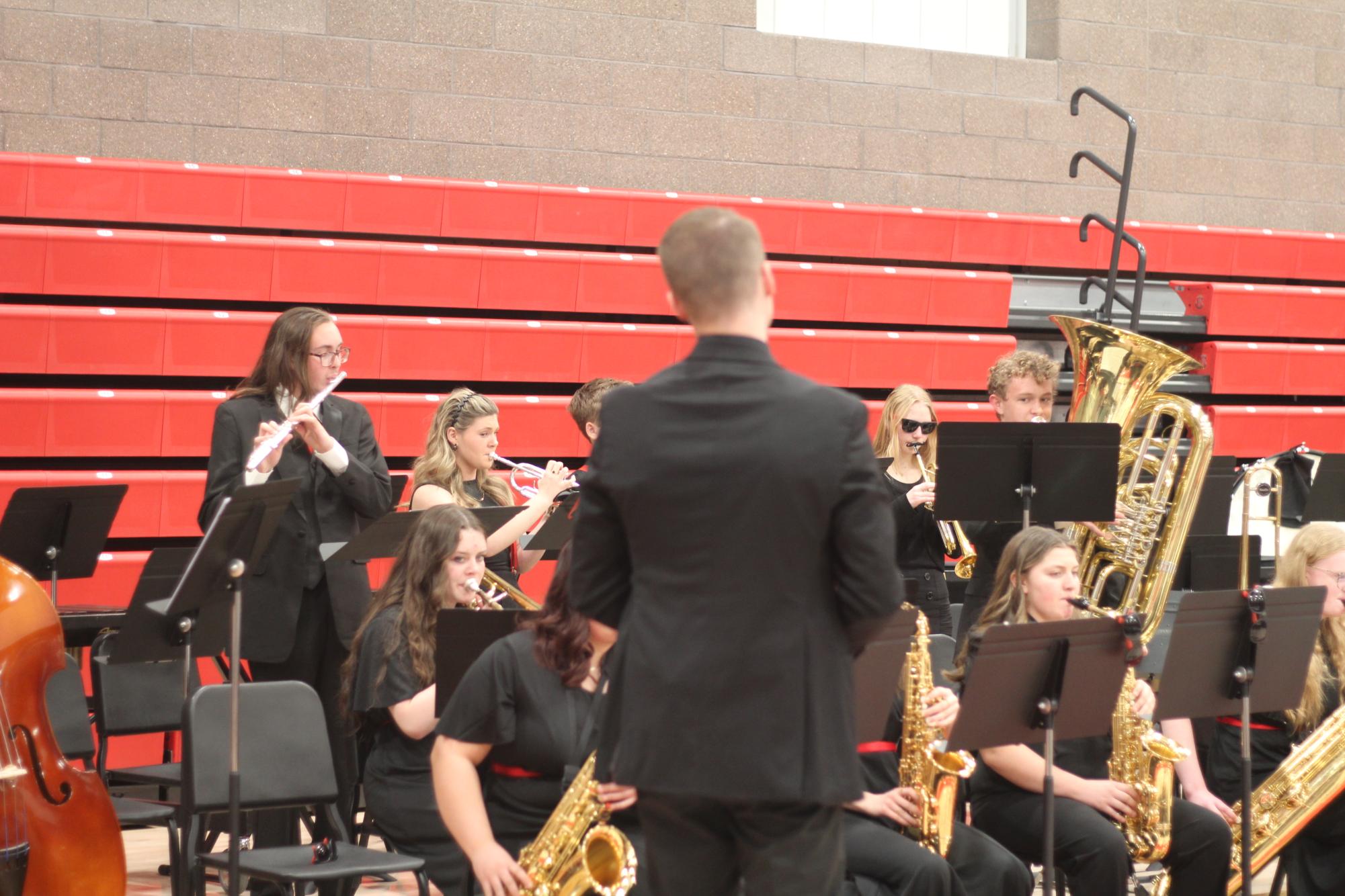 Eaton High School's music gala stuns audience