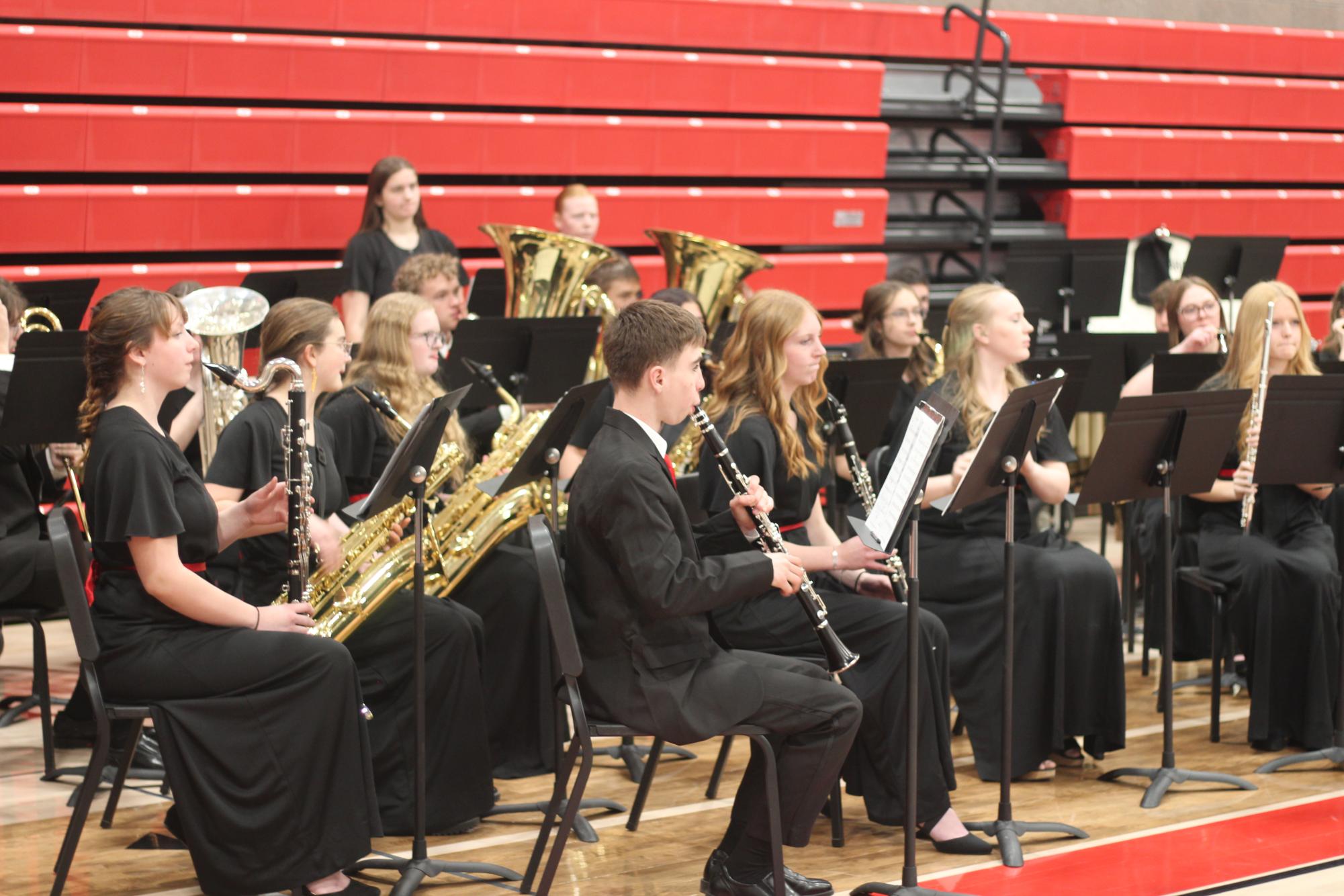 Eaton High School's music gala stuns audience
