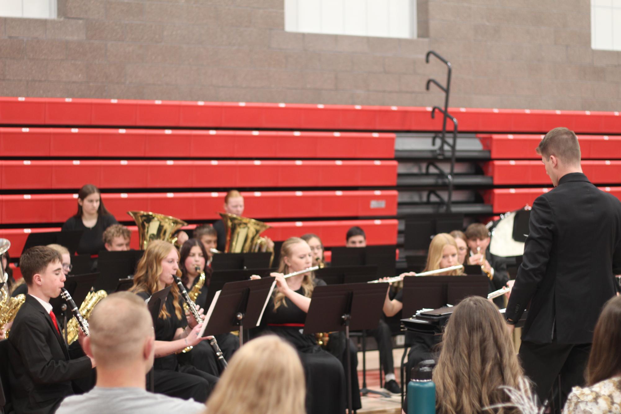 Eaton High School's music gala stuns audience