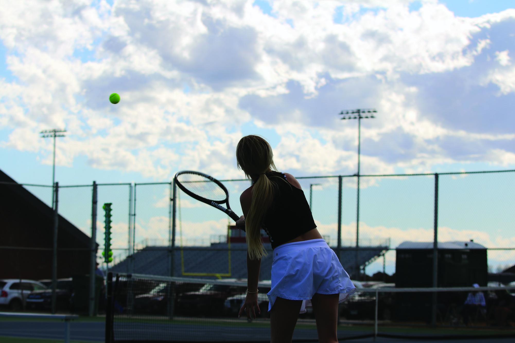 Eaton varsity tennis vs Timnath