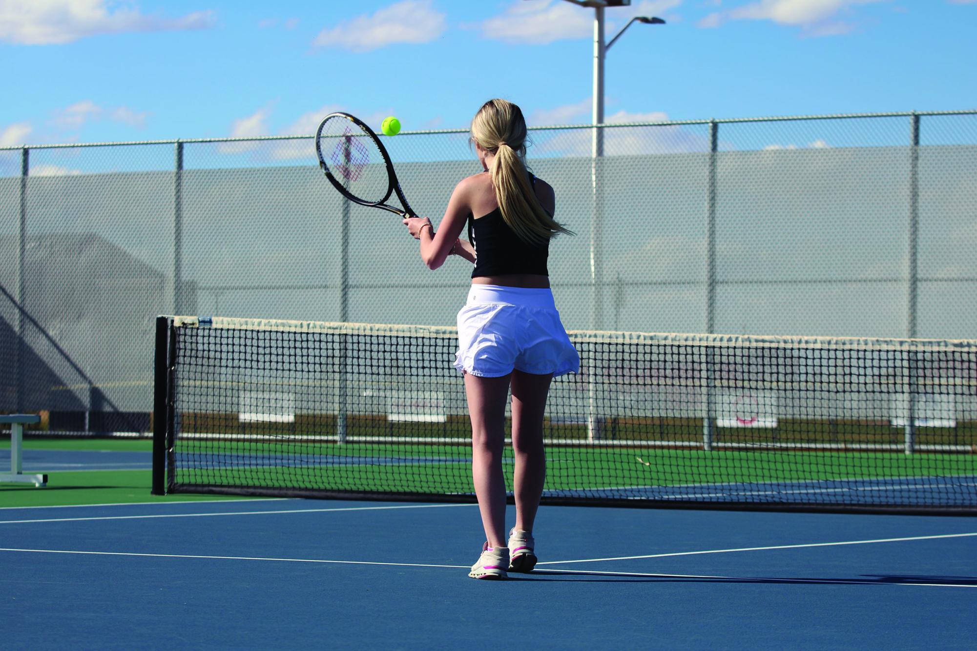 Eaton varsity tennis vs Timnath