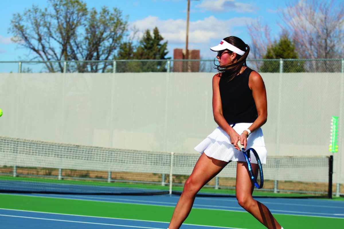 Eaton varsity tennis vs Timnath