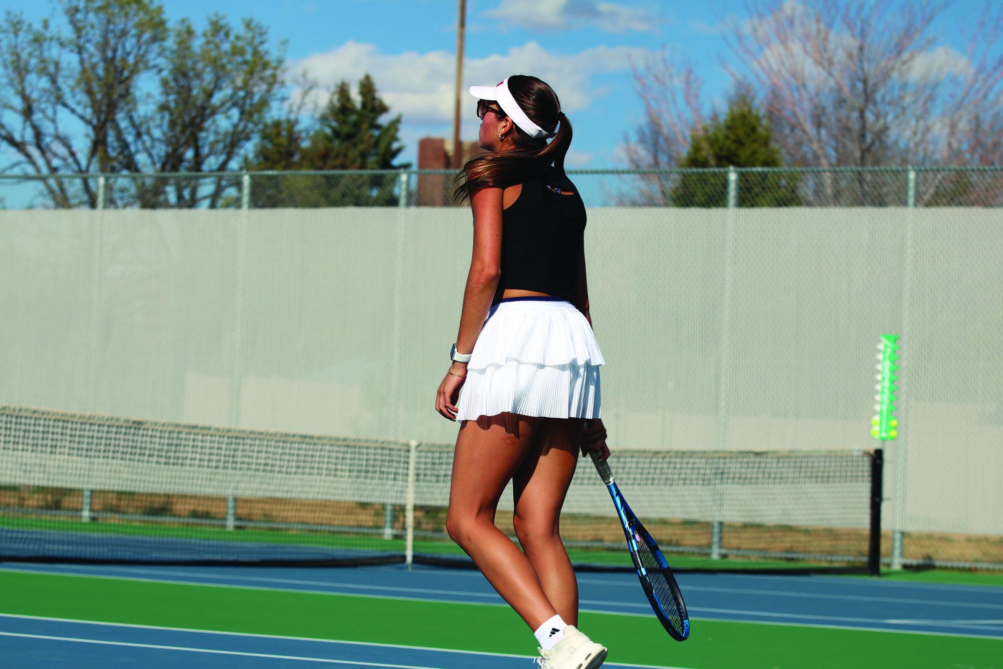 Eaton varsity tennis vs Timnath